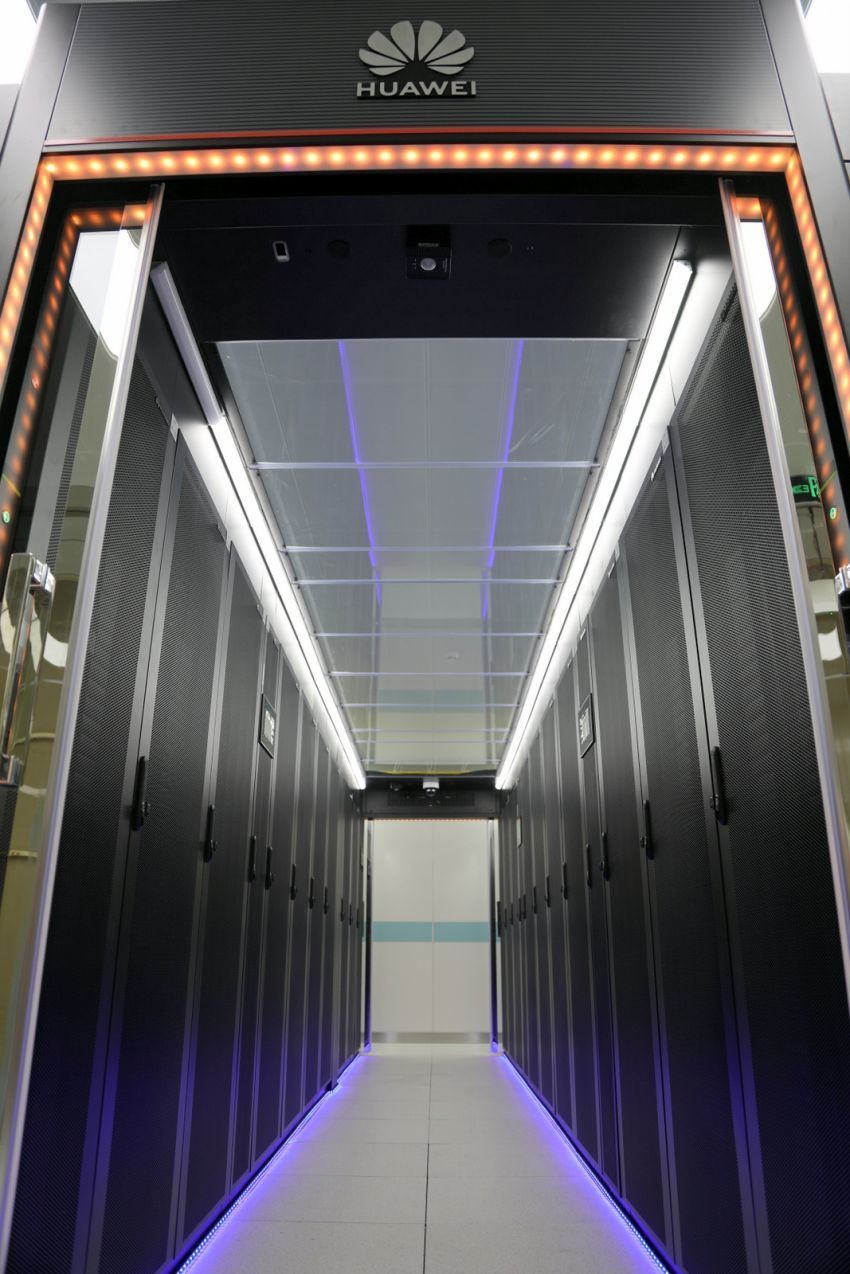 業務引領，數據推動產業發展？