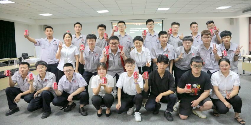 2020屆頂崗實習生座談會在國茂股份精彩進行？